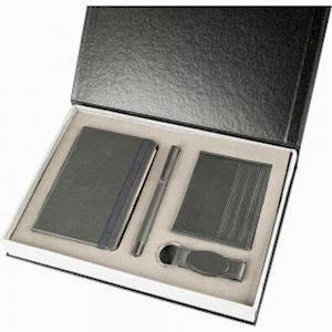 Hediyelik Set ( 25 x 19 x 4 cm )